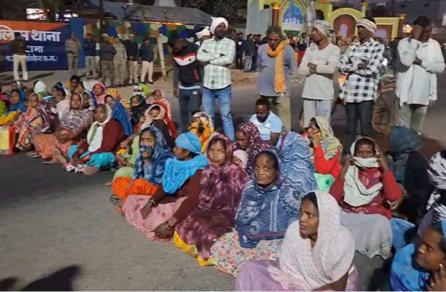 जेल में कांग्रेस नेता की मौत पर बवाल : हाईवे पर आदिवासी समाज का चक्काजाम जारी