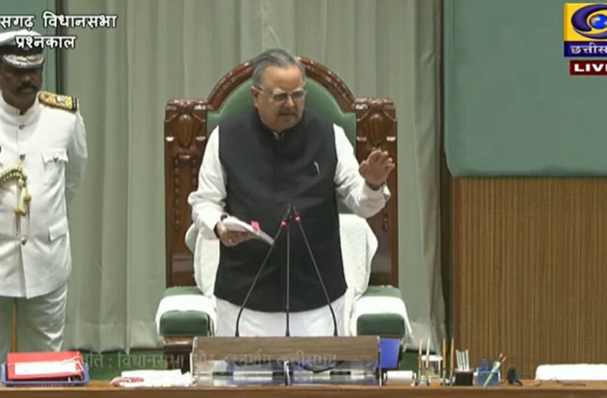 सदन में विपक्षी सदस्यों के व्यवहार की आसंदी ने की निंदा, कहा- जो कुछ उन्होंने किया वह अमर्यादित, आगे उनके विवेक पर छोड़ता हूं…