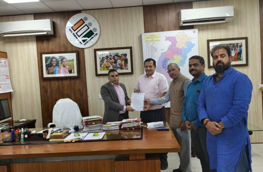 एसआईआर प्रक्रिया में अनियमितता का आरोप, भाजपा नेताओं ने मुख्य निर्वाचन पदाधिकारी को सौंपा ज्ञापन