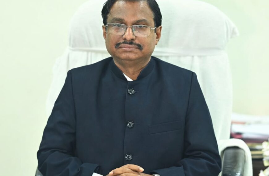 संभागायुक्त महादेव कावरे ने लिया निर्णय, 48 वर्ष पूर्व का नामांतरण निरस्त, तहसीलदार को जांच कर कार्रवाई के निर्देश