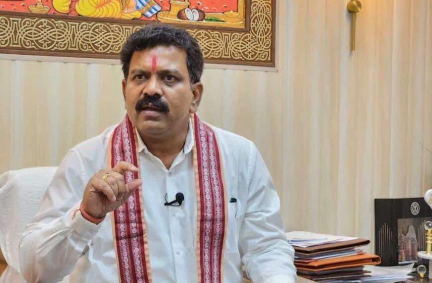 गणतंत्र दिवस के लिए बस्तर में विशेष तैयारी, उप मुख्यमंत्री विजय शर्मा ने कहा- लोग खुलकर हंसने लगे हैं, लोकतंत्र बोल रहा है…