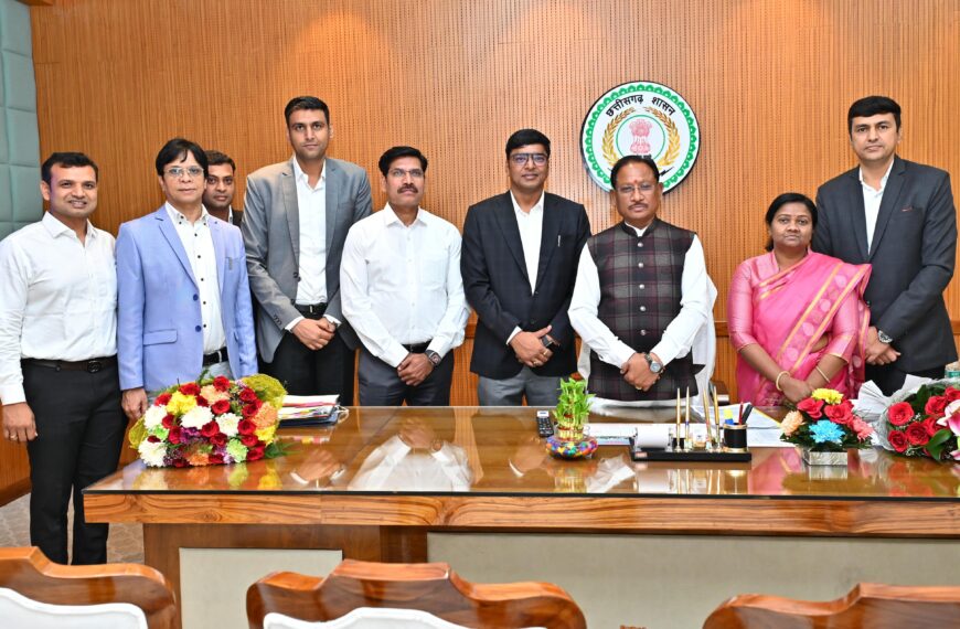 मुख्यमंत्री साय से राज्य प्रशासनिक सेवा से भारतीय प्रशासनिक सेवा में नियुक्त हुए अधिकारियों ने की मुलाकात…