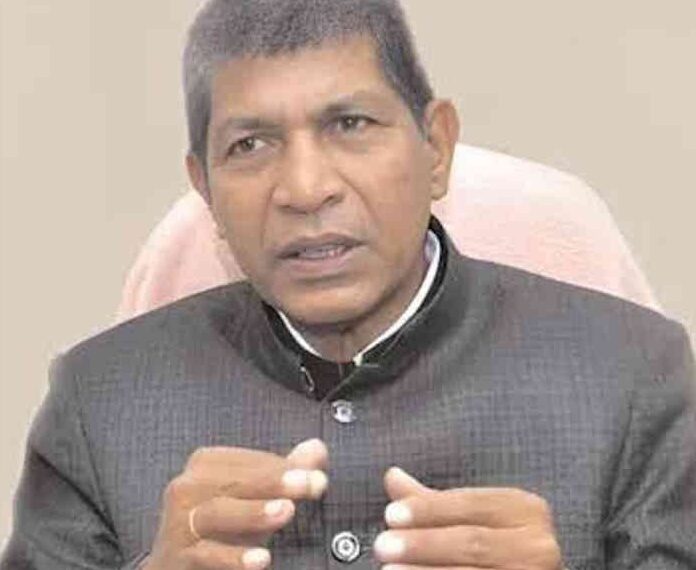 पूर्व गृह मंत्री ननकी राम कंवर ने PM मोदी, CS और PWD सचिव को लिखा पत्र