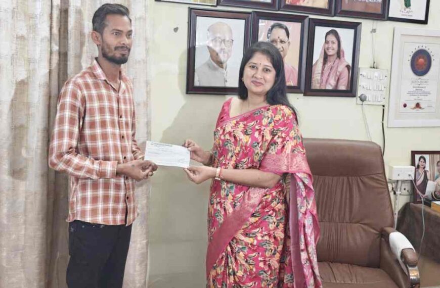 RTE के तहत 10 माह बाद बच्चे को मिला न्याय : आयोग की सख्ती से स्कूल ने लौटाई पूरी फीस, डाॅ. वर्णिका ने कहा – बच्चों के हक से खिलवाड़ बर्दाश्त नहीं