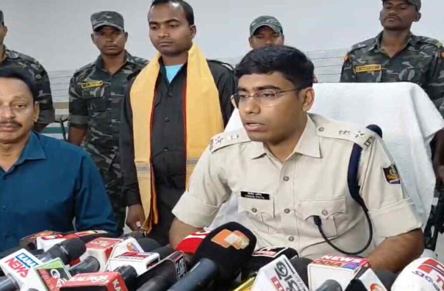 नक्सल मोर्चे पर ओडिशा पुलिस की बड़ी कामयाबी, 21 लाख के इनामी माओवादी सुखराम ने किया सरेंडर