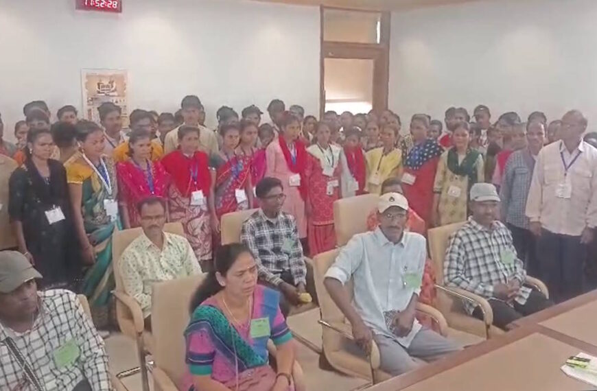 पूर्व नक्सलियों ने देखी विधानसभा की कार्यवाही, आसंदी ने समाज की मुख्य धारा में लौटने पर दी शुभकामनाएं…