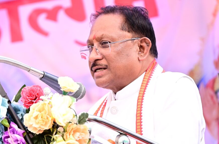 संत कबीर की वाणी समाज को जोड़ती है, सरकार का संकल्प जनजीवन संवारता है : मुख्यमंत्री विष्णु देव साय