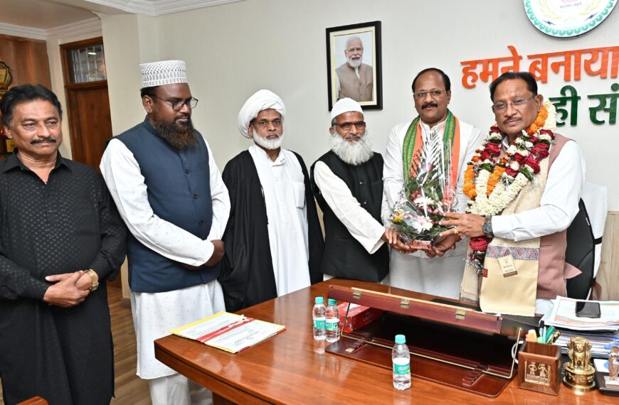 हज कमेटी के नवनिर्वाचित अध्यक्ष ने की मुख्यमंत्री विष्णुदेव साय से मुलाकात