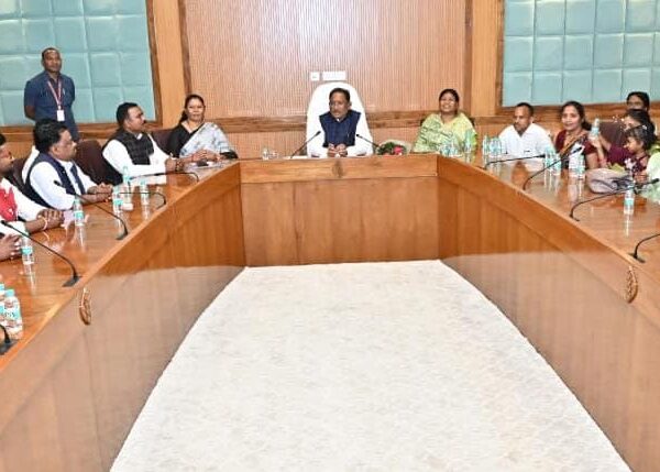 ग्रामीण विकास में सरपंचों की है महत्वपूर्ण भूमिका – मुख्यमंत्री विष्णु देव साय