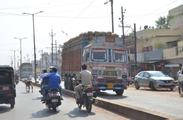 रायपुर में भारी वाहनों की एंट्री पर प्रतिबंध, एक माह तक लागू रहेगा आदेश