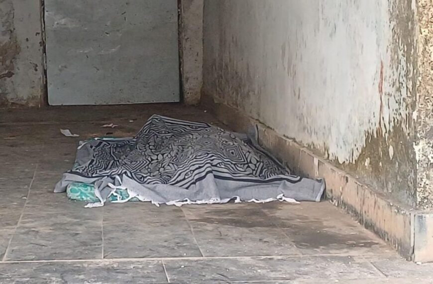 हॉस्टल में 10वीं के छात्र ने फांसी लगाकर की आत्महत्या, मचा हड़कंप