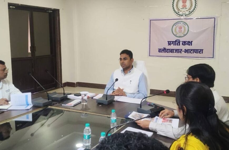 स्वास्थ्य विभाग में कसावट लाने कलेक्टर सख्त, तीन BMO को नोटिस